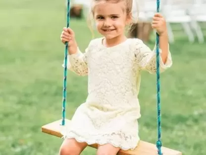 Flower girl lace dresses