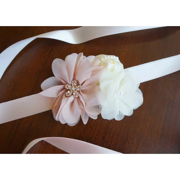 Flower accessory for dog or cat