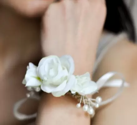 Flower bracelets